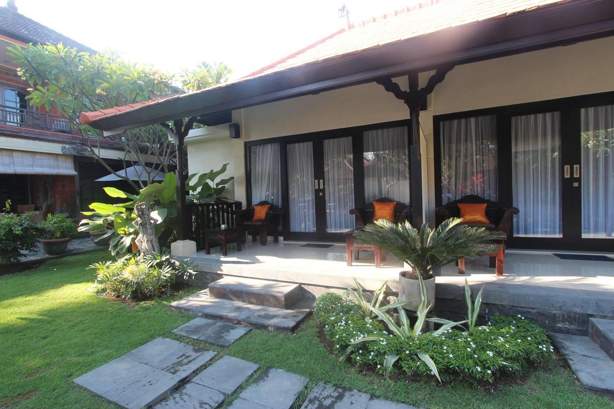 Taman Agung Hotel Sanur Buitenkant foto