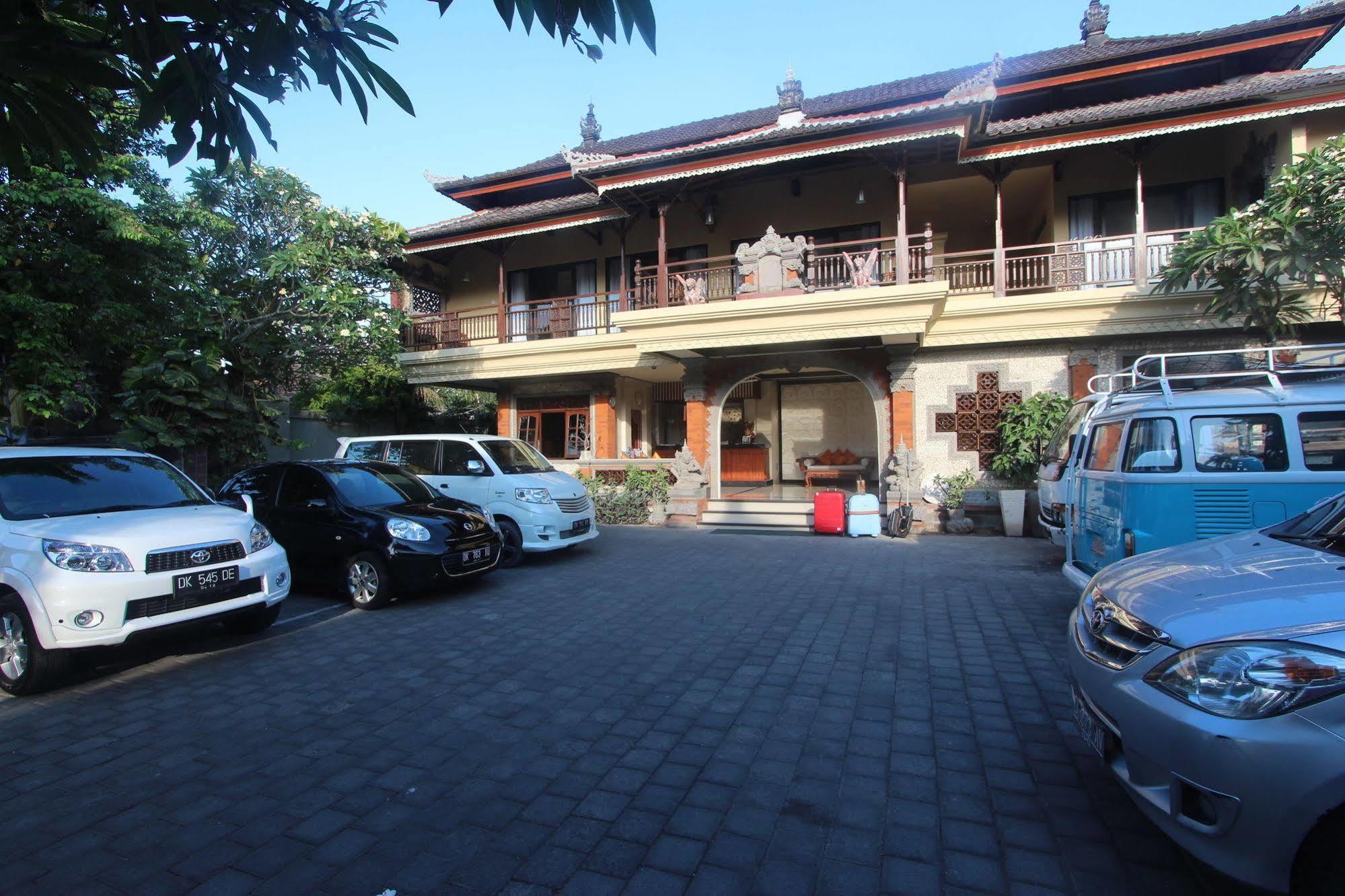 Taman Agung Hotel Sanur Buitenkant foto