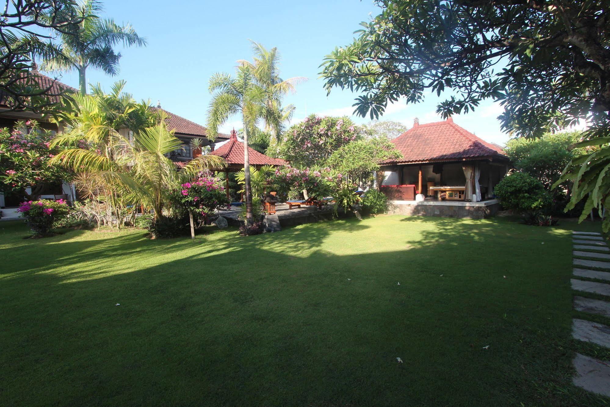 Taman Agung Hotel Sanur Buitenkant foto