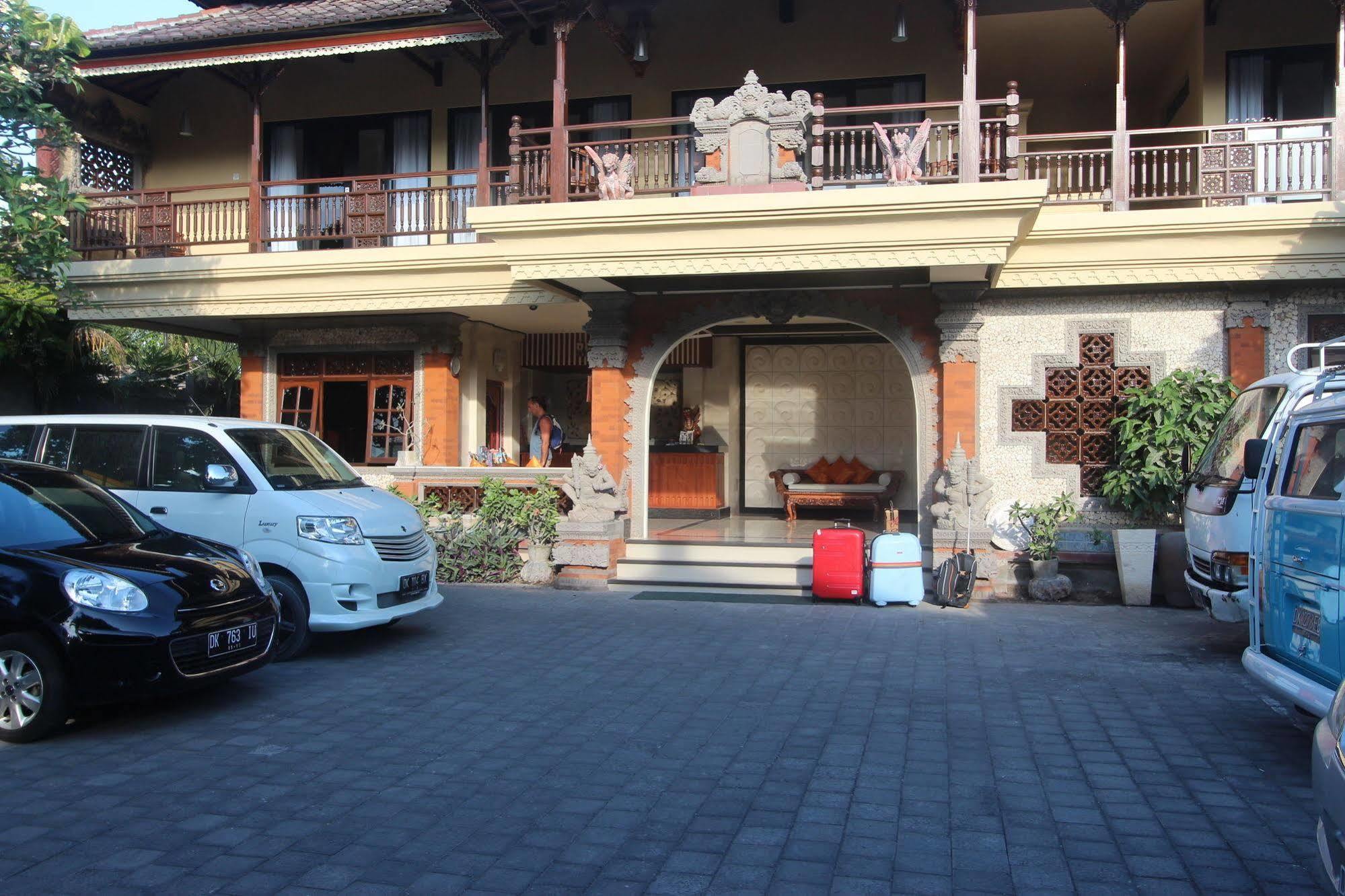 Taman Agung Hotel Sanur Buitenkant foto